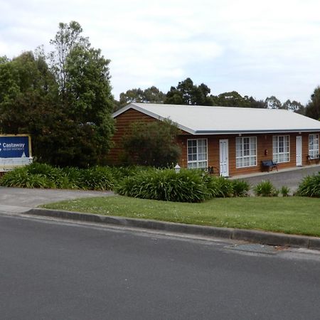 Castaway Holiday Apartments Strahan Exterior photo